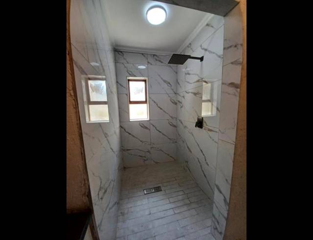 1 BEDROOM PROPERTY TO RENT IN BASSONIA